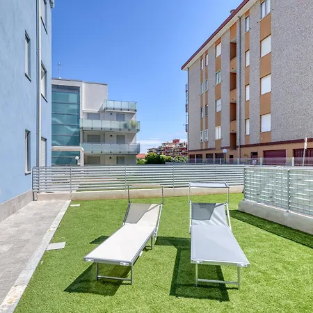 Bor - Marina - Pool And Parking- Happy Appartement *